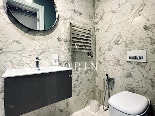 квартира за адресою Соборна пл. (Жовтнева), 6