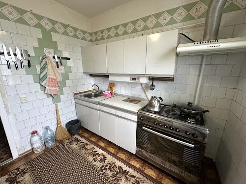 квартира за адресою Лазурна вул., 10в