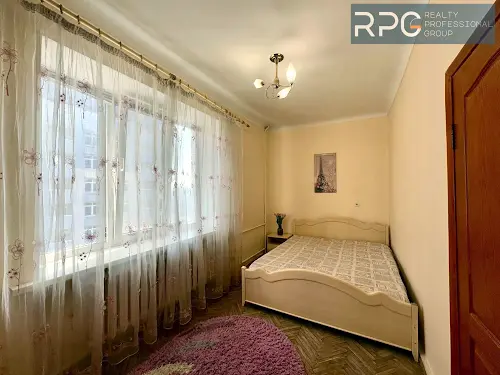 квартира по адресу Голосеевский просп. (40-летия Октября), 74