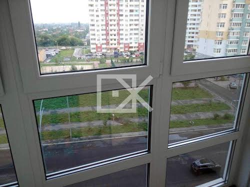 квартира за адресою Софії Русової вул., 7