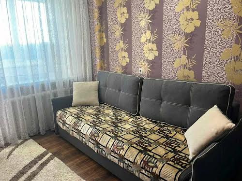 квартира за адресою Левка Лук'яненка вул. (Ватутіна), 52