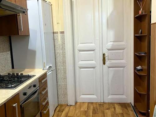 квартира за адресою Джерельна вул., 3