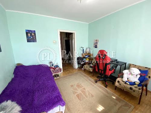 квартира за адресою Миколи Закревського вул., 33