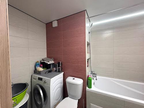 квартира по адресу Бочарова Генерала ул., 58
