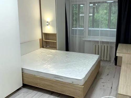 квартира за адресою Івасюка, 12