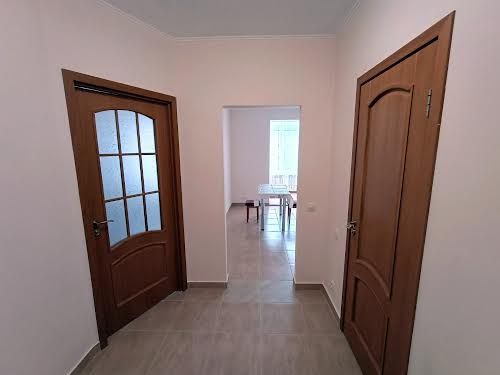 квартира за адресою с. Винники, Винна Гора, 5
