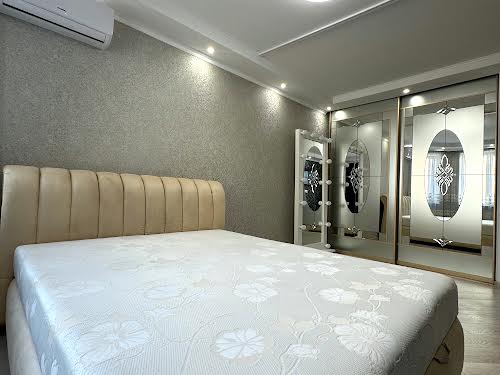 квартира по адресу Миру ул., 50