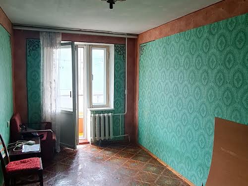 квартира за адресою Семафорна вул., 36