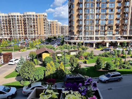 квартира за адресою Щаслива вул., 50