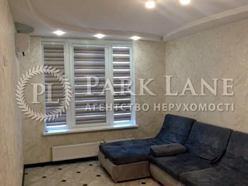 квартира за адресою Дніпровська наб., 16г