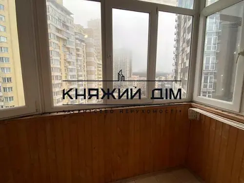 квартира за адресою Степана Руданського вул., 4-6