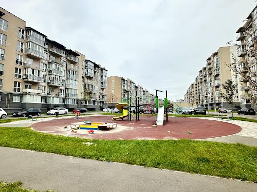 квартира за адресою Метрологічна вул., 58