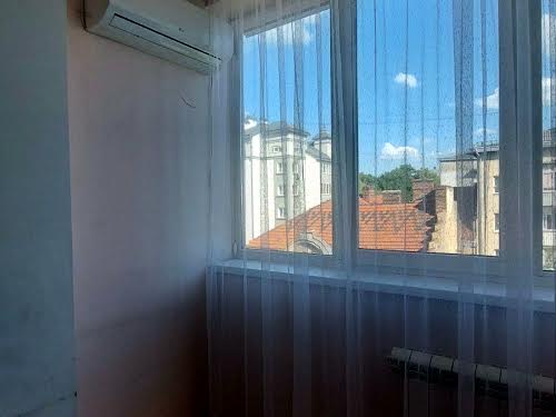 квартира за адресою В.Великого, 9