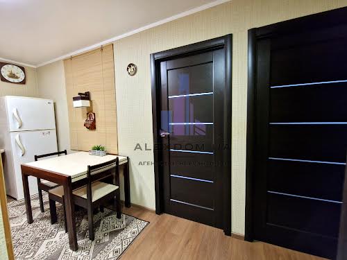 квартира за адресою Симона Петлюри вул. (Черняховського), 36-Б