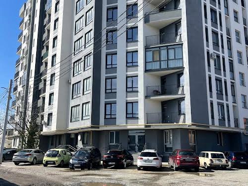 квартира за адресою Довга вул., 30а