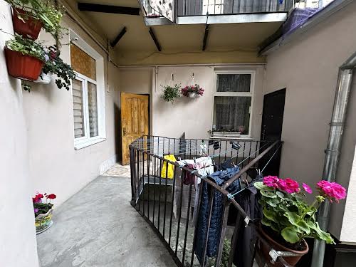 квартира за адресою Крехівська вул., 7