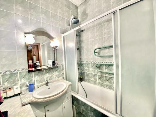 квартира за адресою Велика Васильківська вул. (Червоноармійська), 2