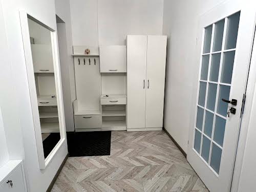 квартира за адресою Під Дубом вул. (Космонавтів), 26