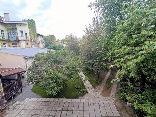 квартира по адресу Героев УПА ул., 19