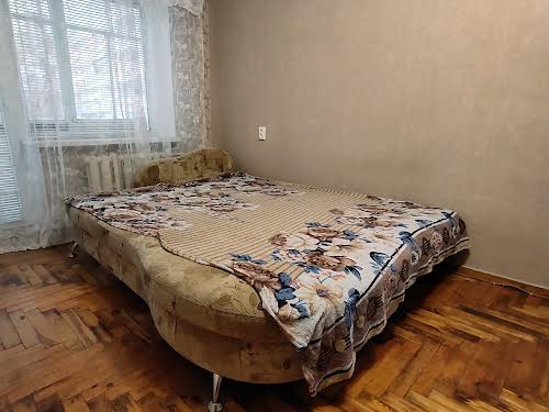 квартира за адресою Дениса Котенка вул. (152-ї Дивізії), 1