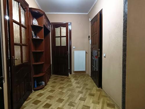 квартира за адресою Білозіра, 8
