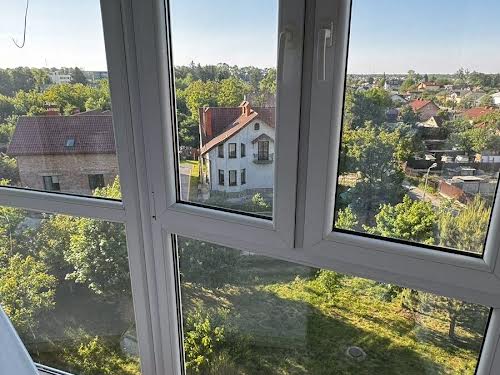 квартира за адресою Павла Тичини вул., 2-Б