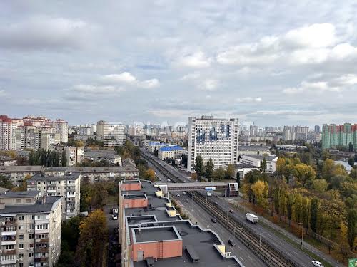 квартира по адресу Любомира Гузара просп. (Комарова), 26