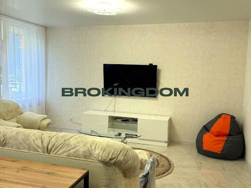 квартира за адресою Регенераторна вул., 4 к1-9