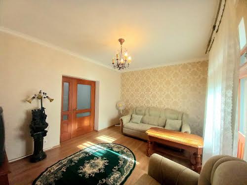 квартира по адресу Лунина Контр-адмирала, 8