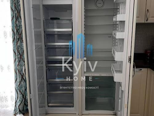 будинок за адресою Академічна вул., 21