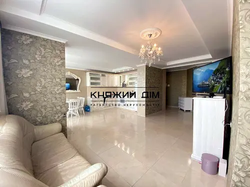 квартира за адресою Михайла Максимовича вул. (Онуфрія Трутенка), 3-Д