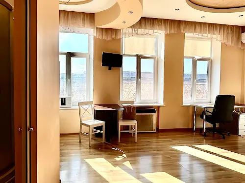 квартира за адресою Зустрічна, 10