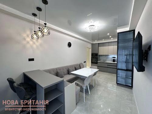 квартира за адресою Михайла Максимовича вул. (Онуфрія Трутенка), 28-Е