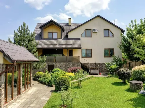 будинок за адресою с. Зимна Вода, І. Підкови вул.