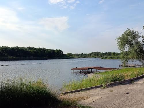 ділянка за адресою с. Новоселівка, Самарська