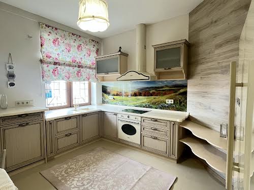квартира за адресою Лисичанська вул., 29