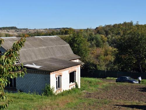 будинок за адресою с. Жуківці, Гагарина