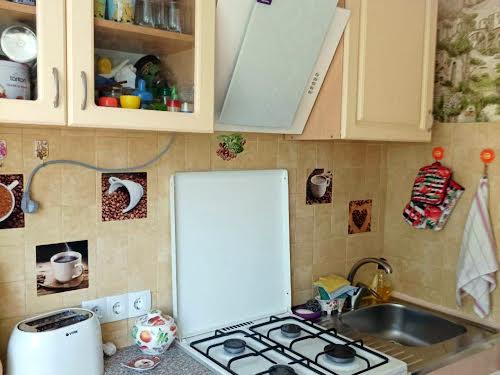 квартира за адресою Гвардейцев Широнинцев, 21Б