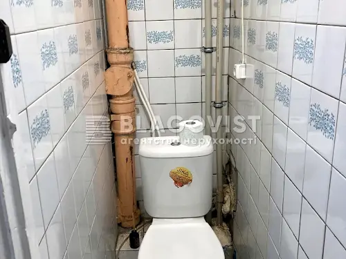 квартира за адресою Леся Курбаса просп., 18