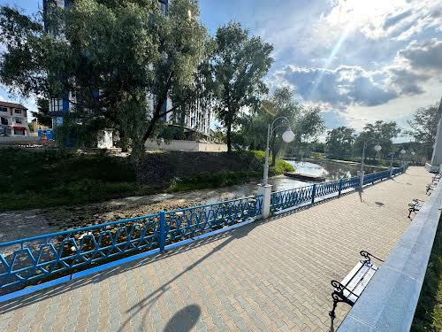 коммерческая по адресу Центральная ул., 21-Б