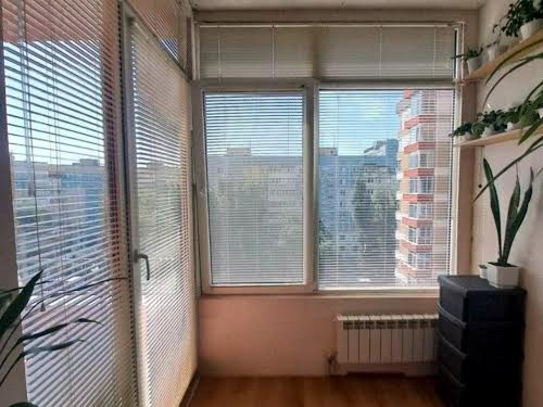квартира за адресою Гідропаркова вул., 13