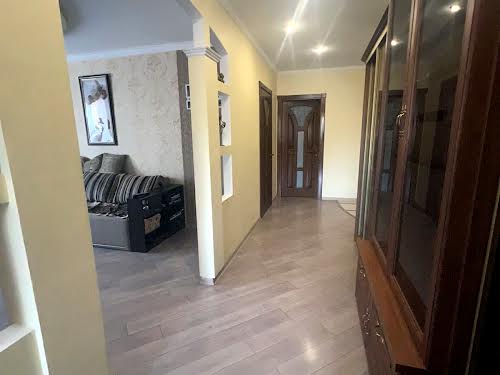 квартира за адресою пр. Миру, 84/2а