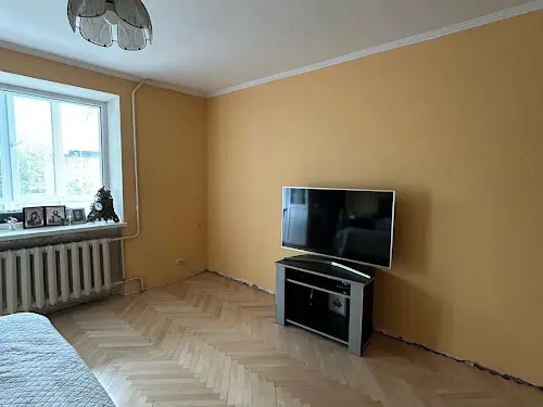 квартира за адресою Феодосійська вул., 6