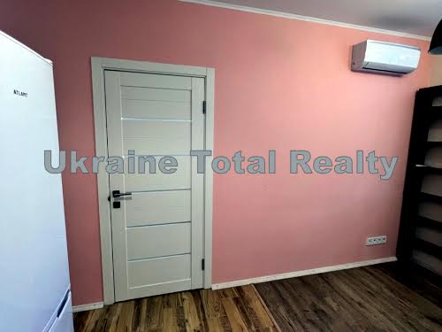 квартира за адресою Райдужна вул., 58