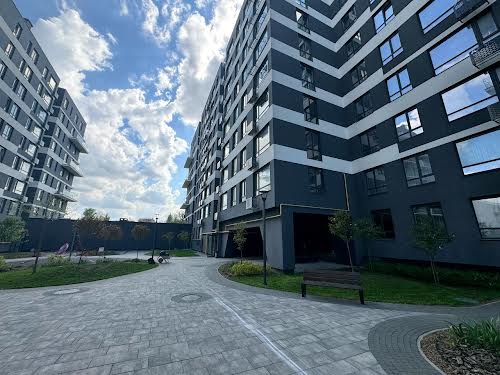 квартира по адресу Топольна, 4