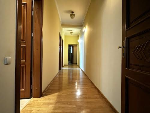 квартира по адресу Новаковского ул., 8