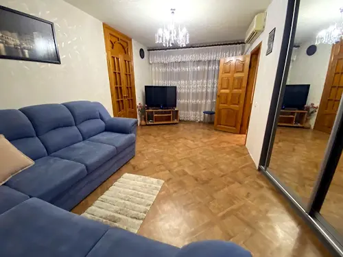 квартира за адресою Петра Калнишевського просп. (Косіора), 56