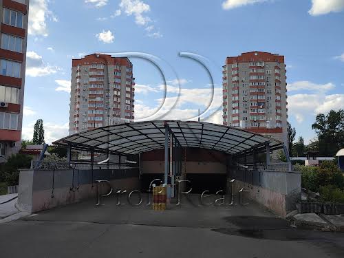 квартира за адресою Верховної Ради бульв., 21-А
