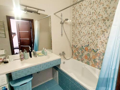 квартира за адресою Регенераторна вул., 4к1