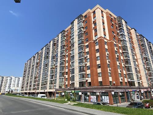 квартира за адресою Співдружності вул., 1